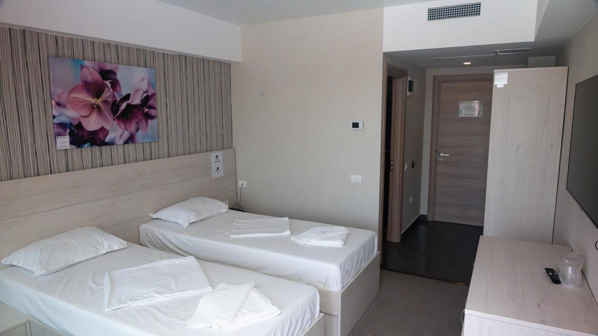 Hotel Alis Eforie Nord Eksteriør billede
